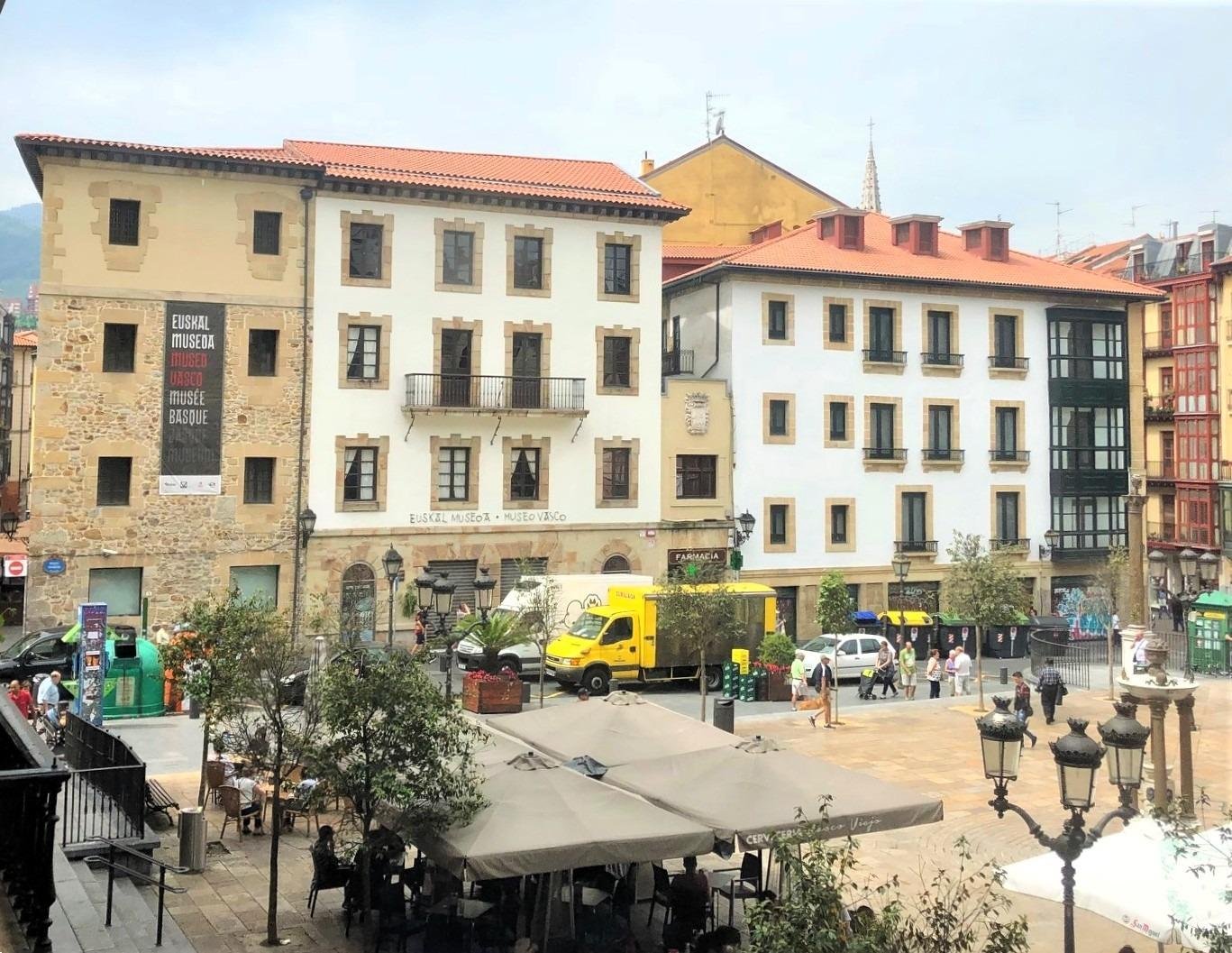 Piso de 86 m² en Bilbao