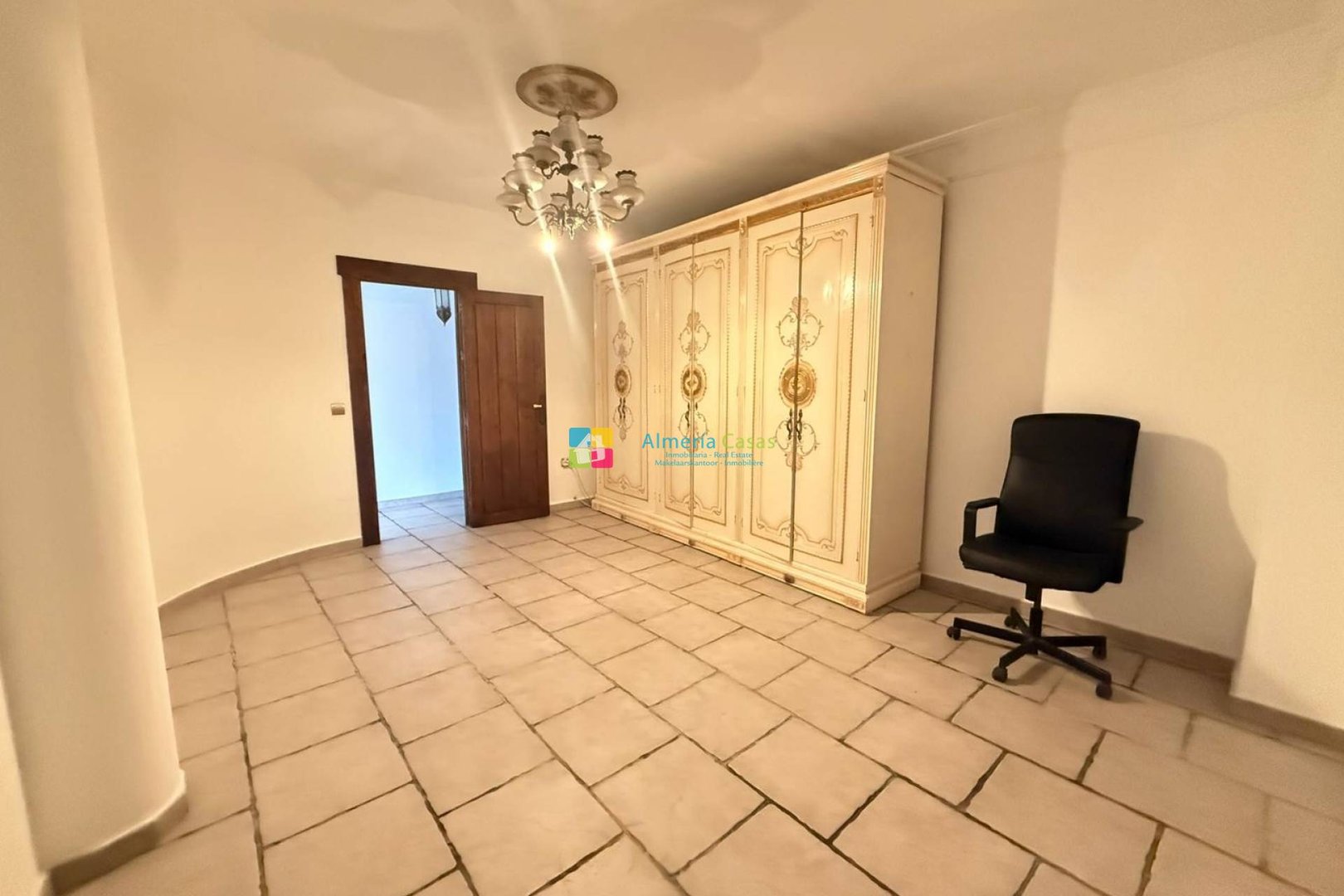 Piso de 300 m² en Albox