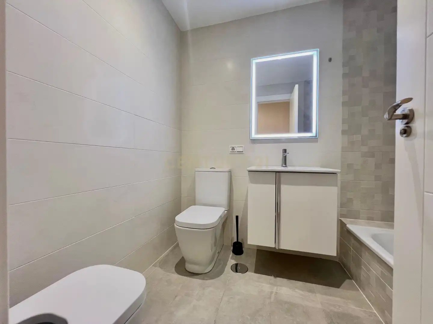 House 250 m² in Ogíjares