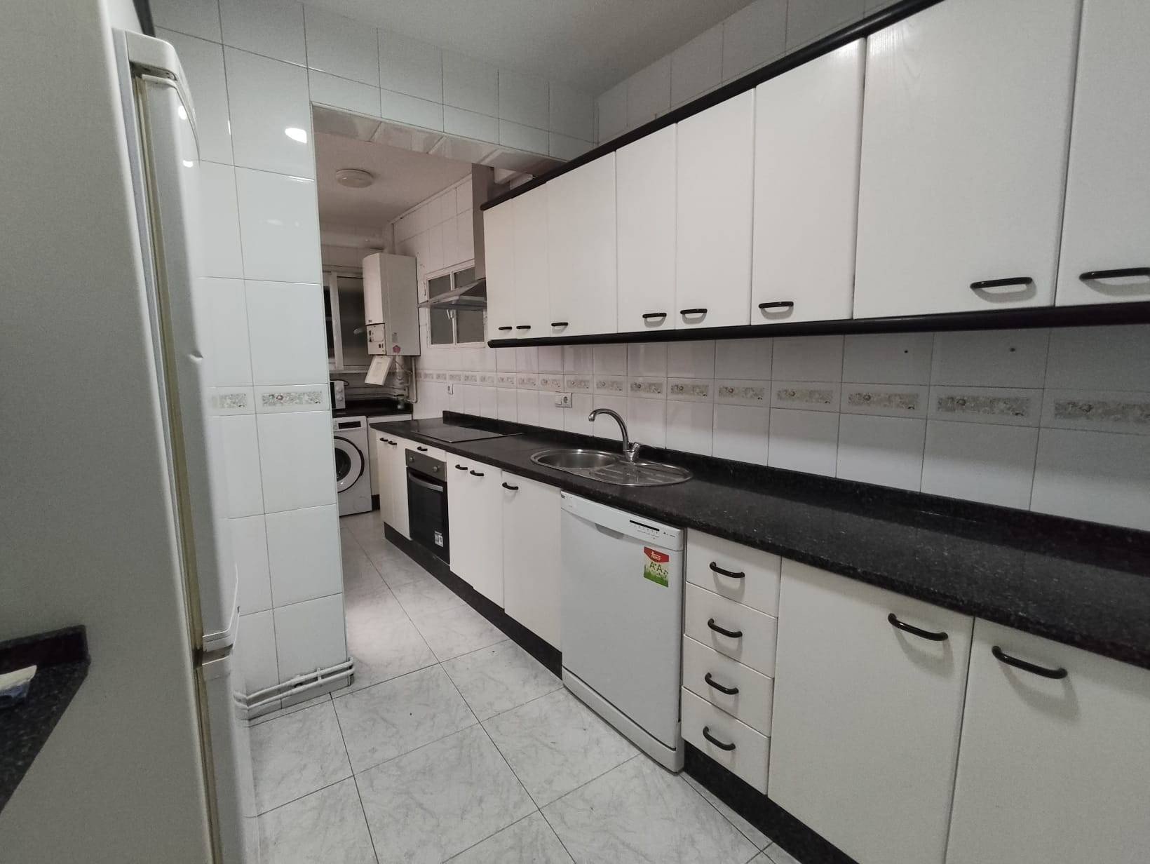 Piso de 100 m² en Cáceres