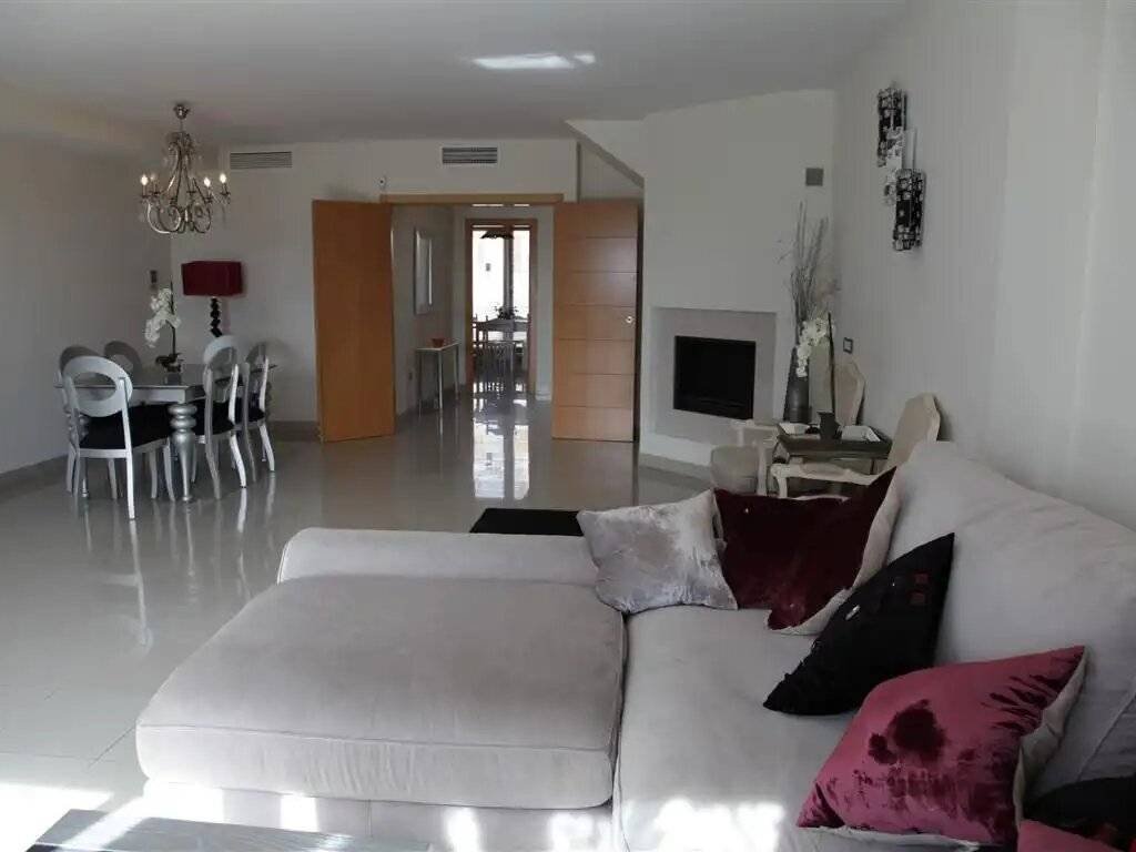 Casa de 180 m² a Estepona