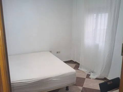 Habitación 250 m², Mairena del Aljarafe