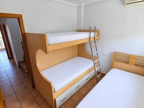 Pis de 80 m² a Oriola