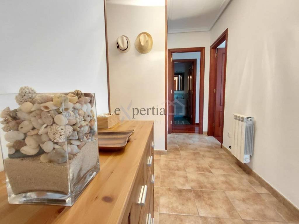 Piso de 71 m² en Boiro