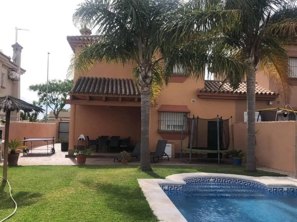 Casa de 196 m² a Chiclana de la Frontera