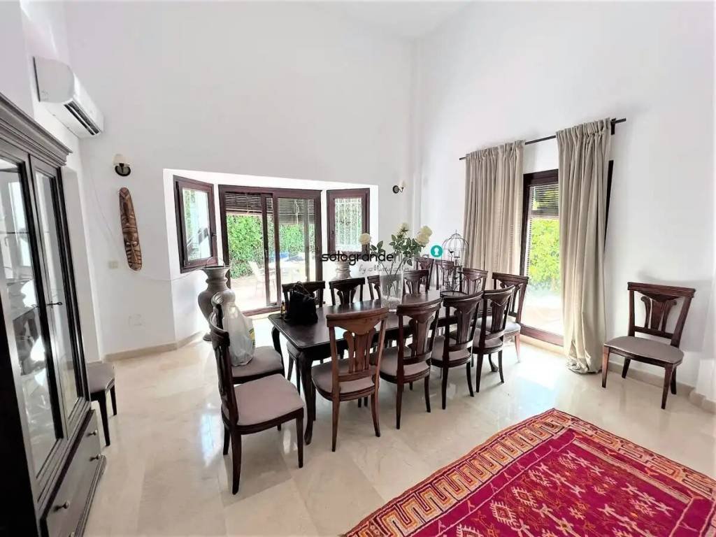 Casa de 400 m² en Callosa de Segura