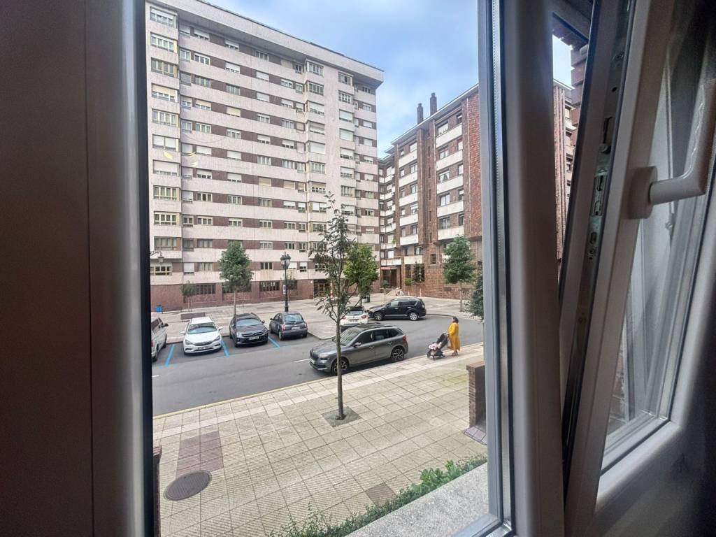 Piso de 48 m² en Oviedo