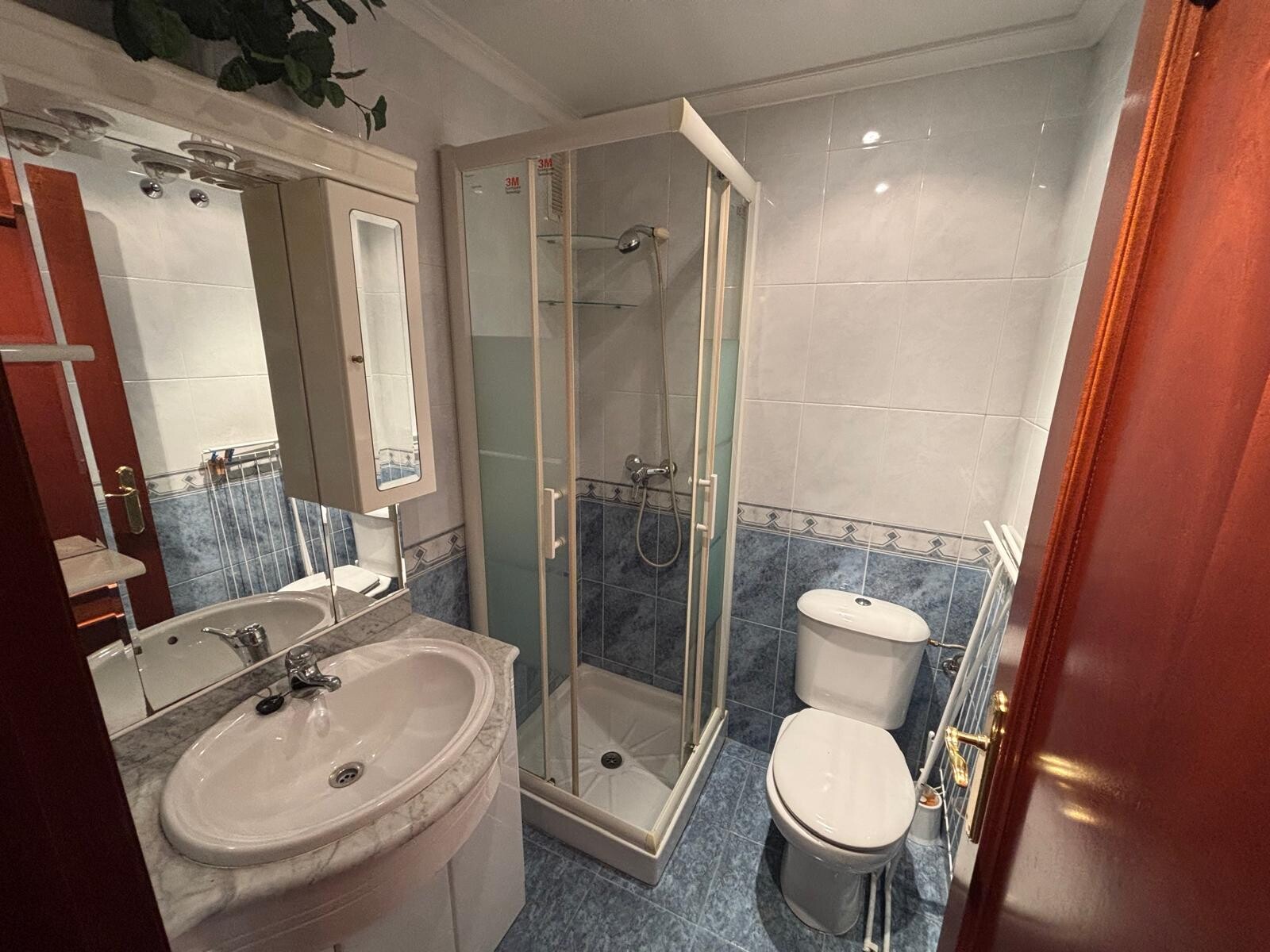 Piso de 75 m² en Oviedo