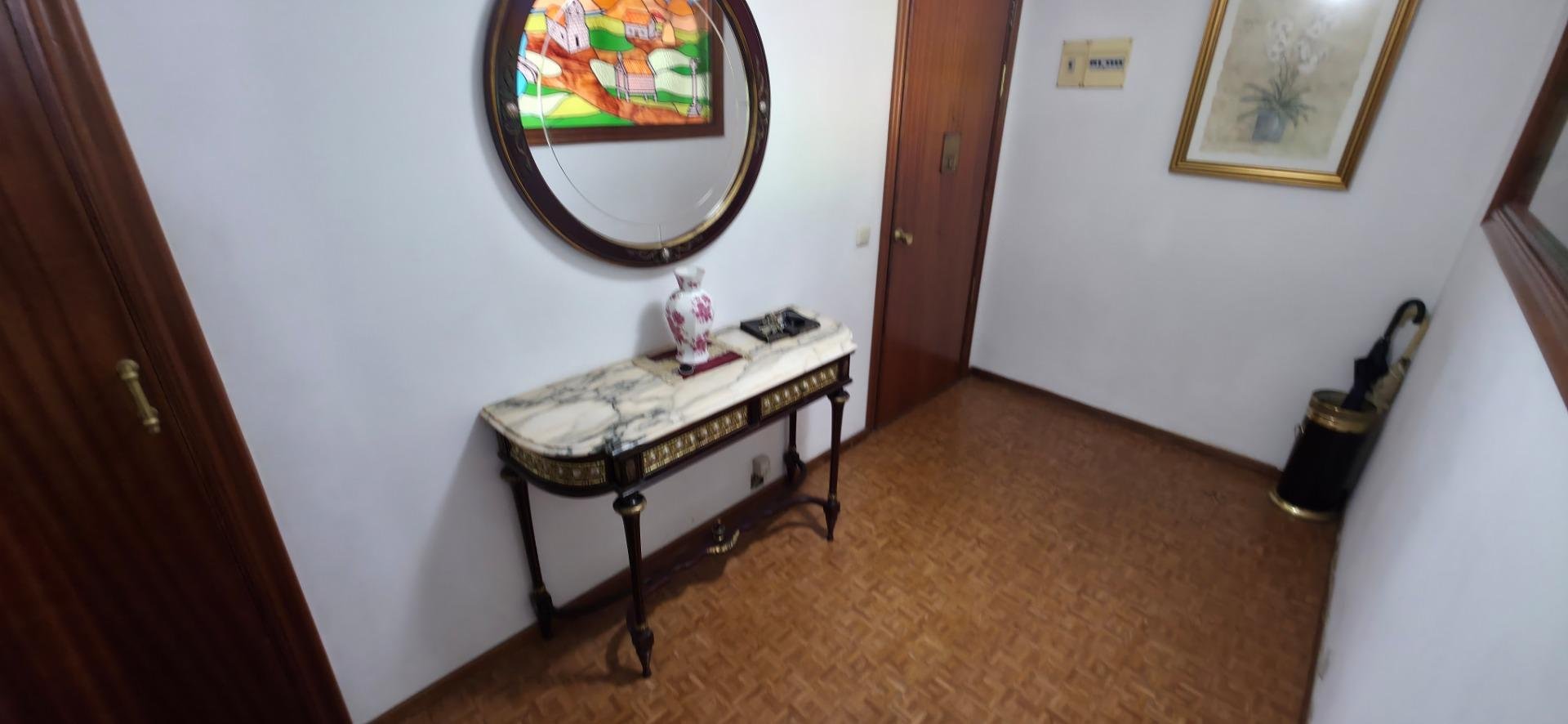 Piso de 108 m² en Santiago de Compostela