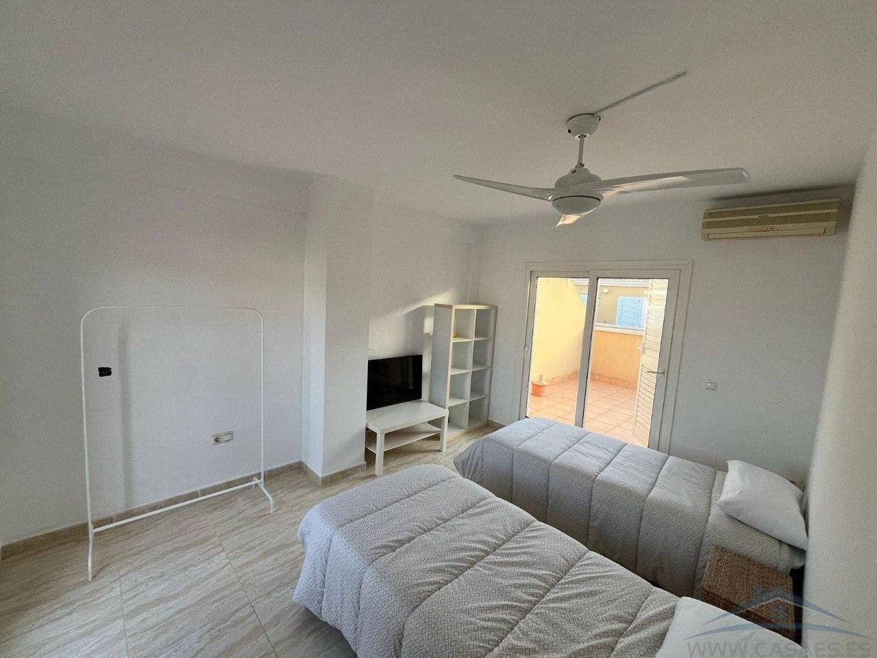 Piso de 160 m² en Roquetas de Mar