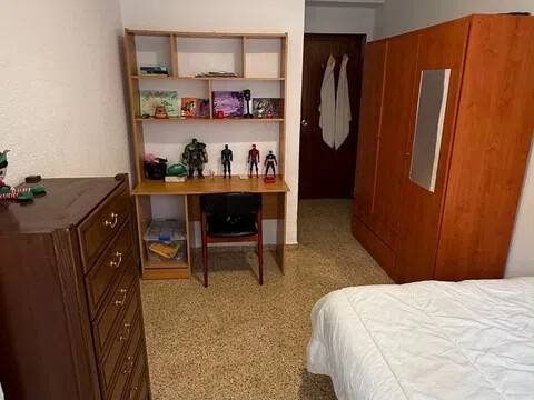 Piso de 120 m² en Granada