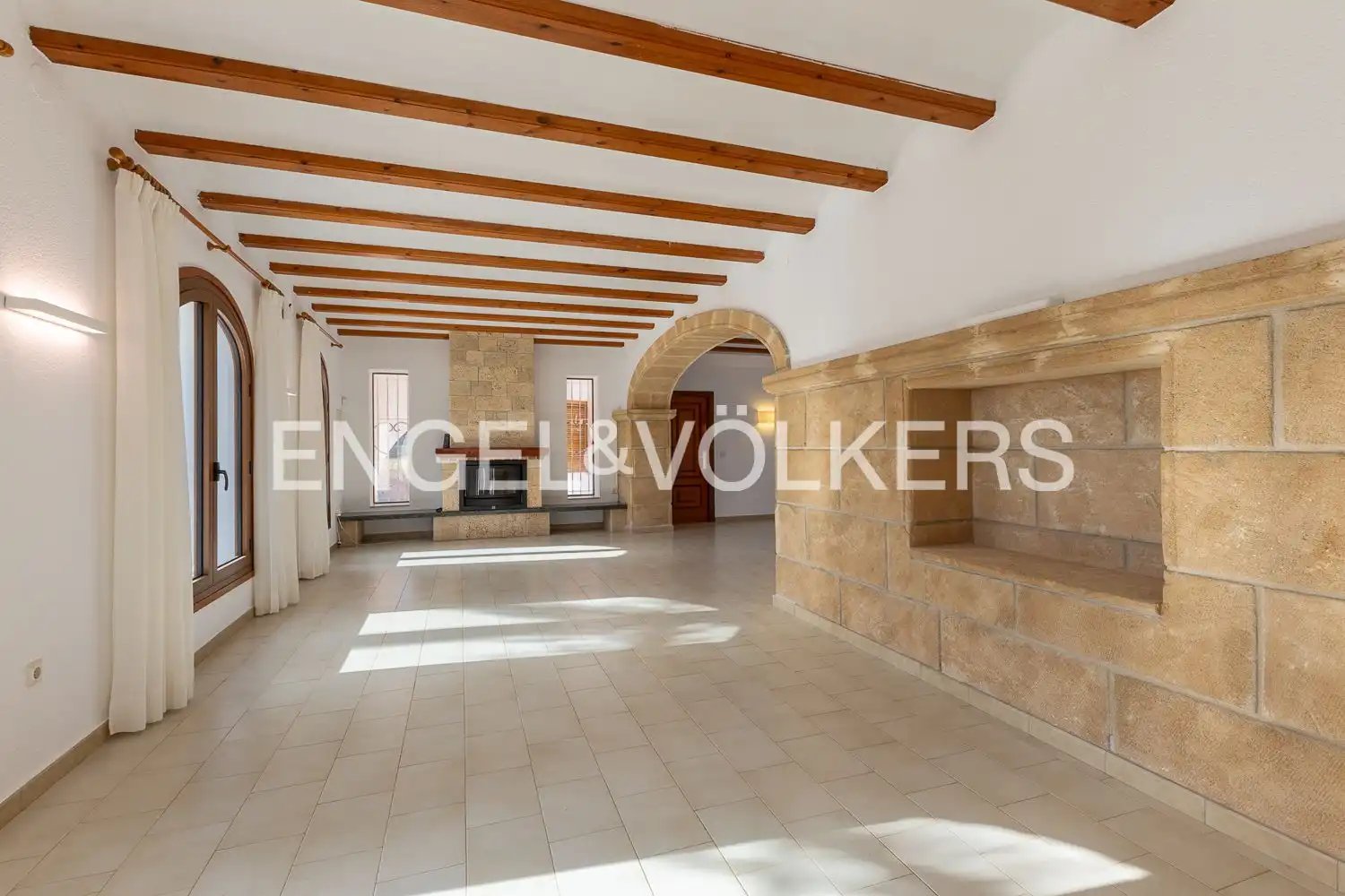 Квартира 350 м² в Pedreguer