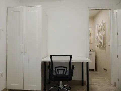 Habitación 102 m², Ávila