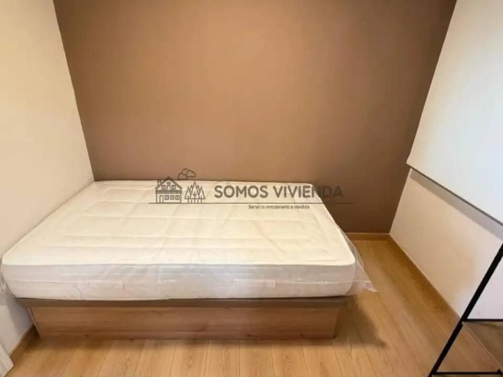 Piso de 82 m² en Ourense