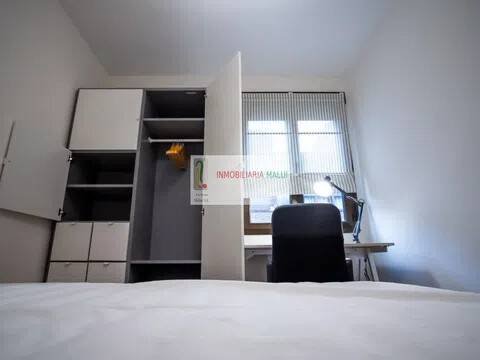 Pis de 95 m² a Oviedo