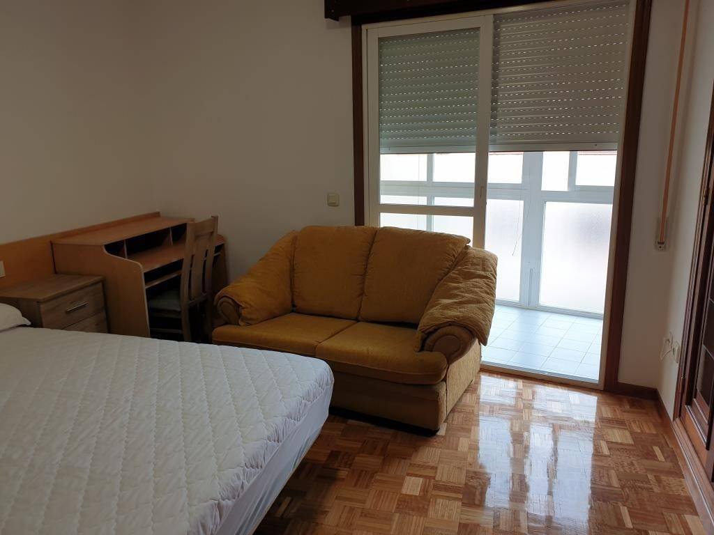 Habitación 120 m², Ourense