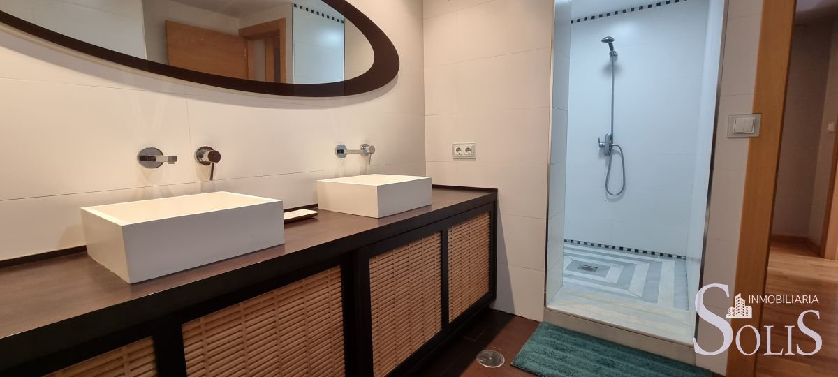 Wohnung 63 m² in Oviedo