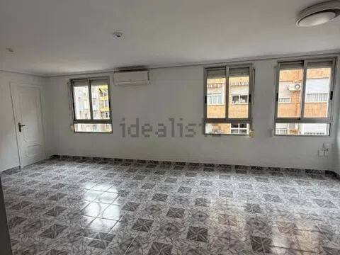 Pis de 75 m² a València