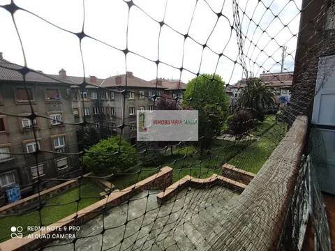 Piso de 90 m² en Oviedo