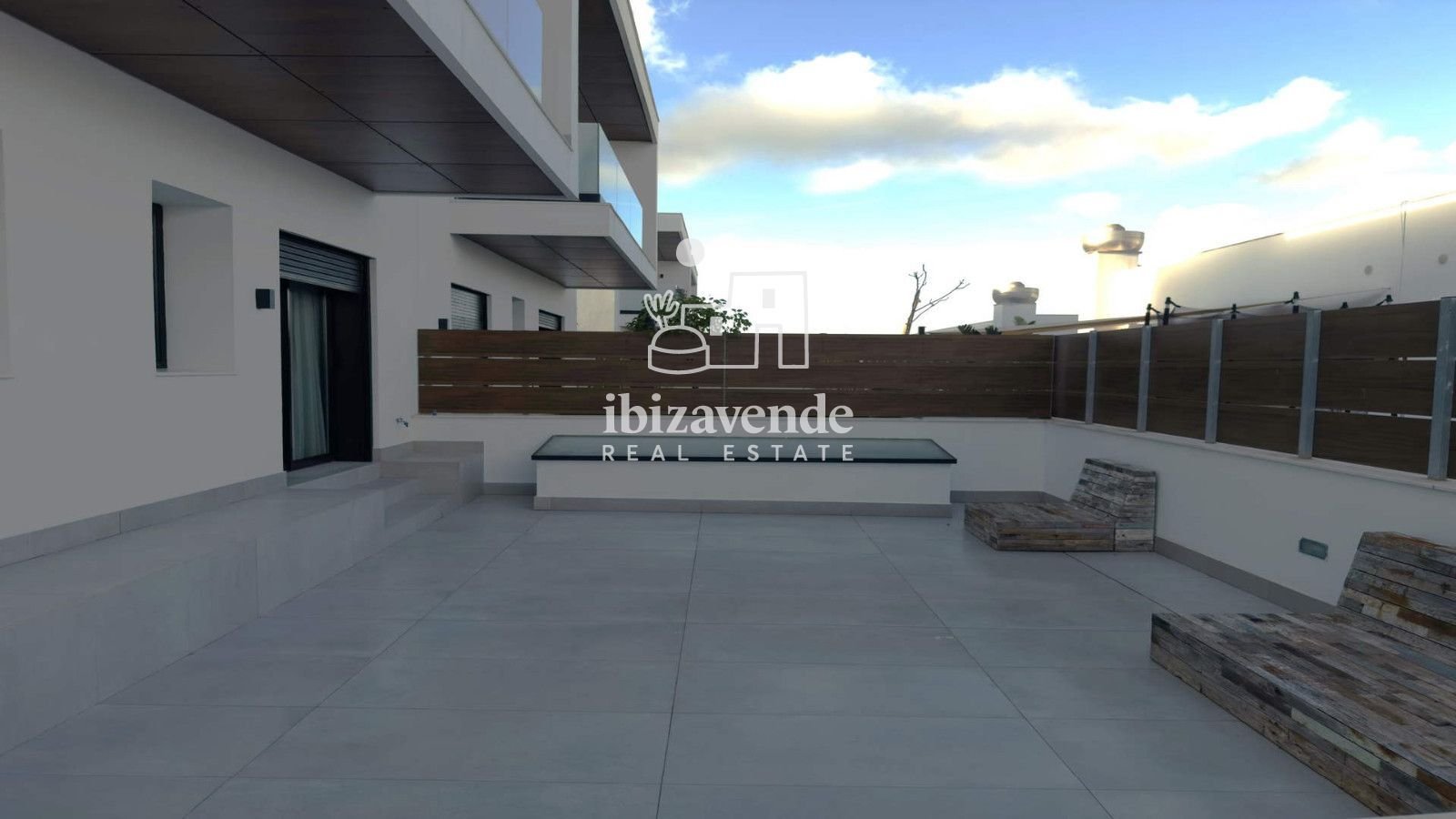 Дом 595 м² в Santa Eulària des Riu