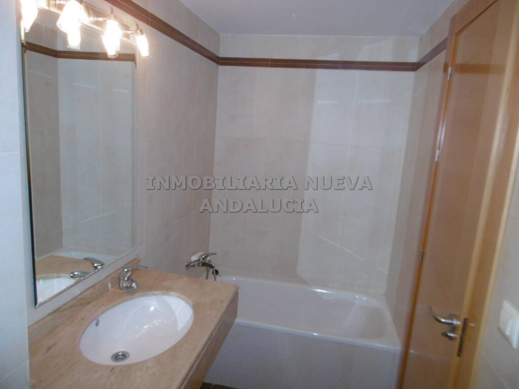 Piso de 90 m² en Almería