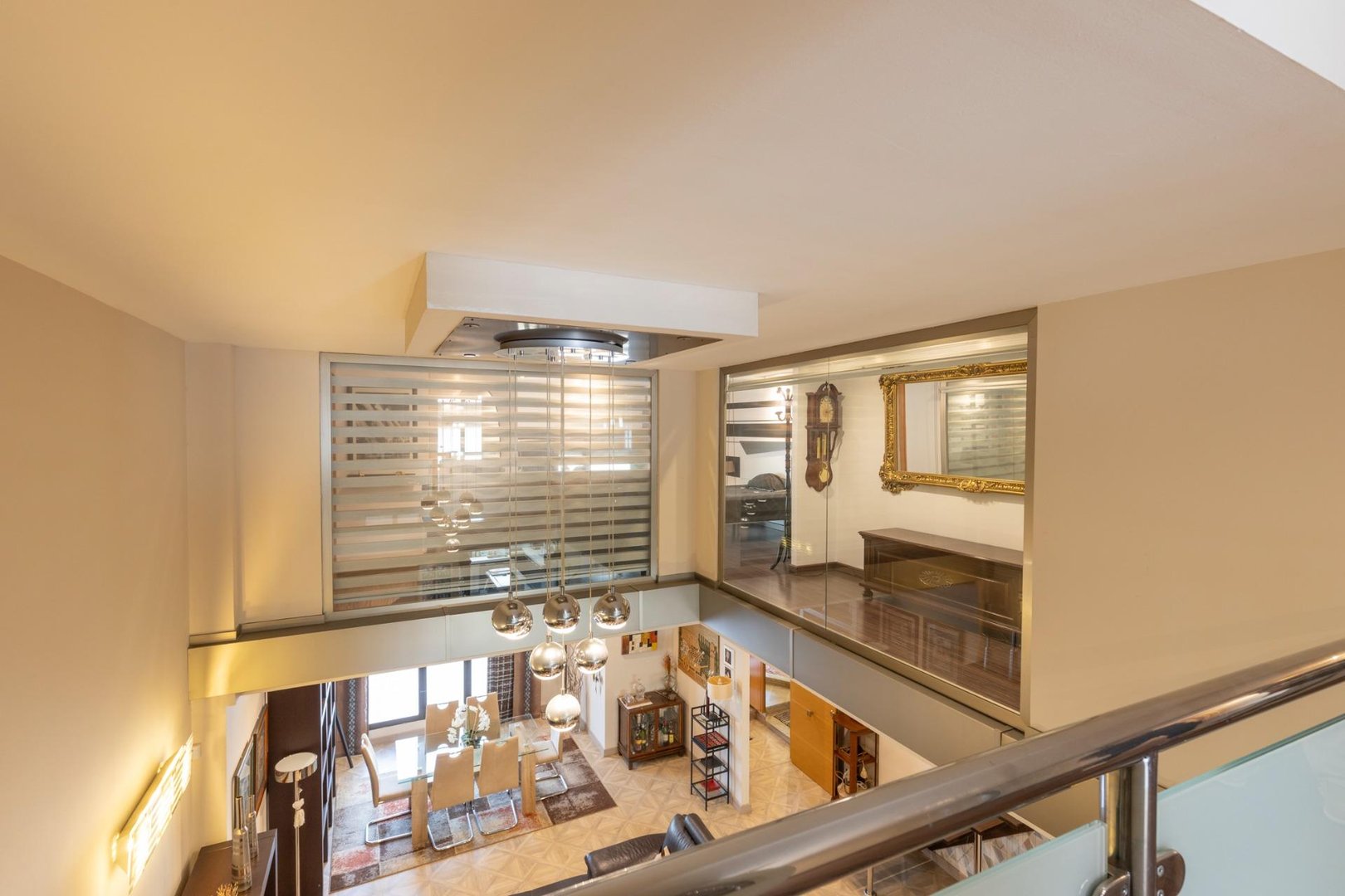 Piso de 250 m² en Granada