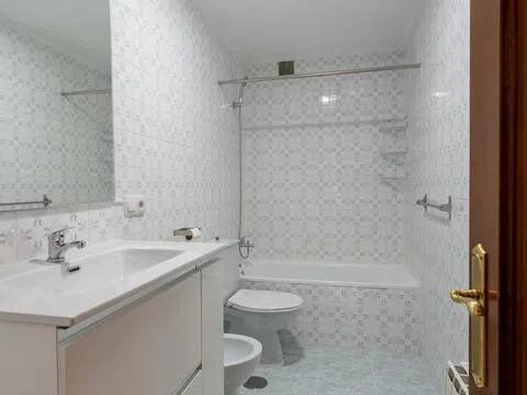 Piso de 77 m² en Gijón