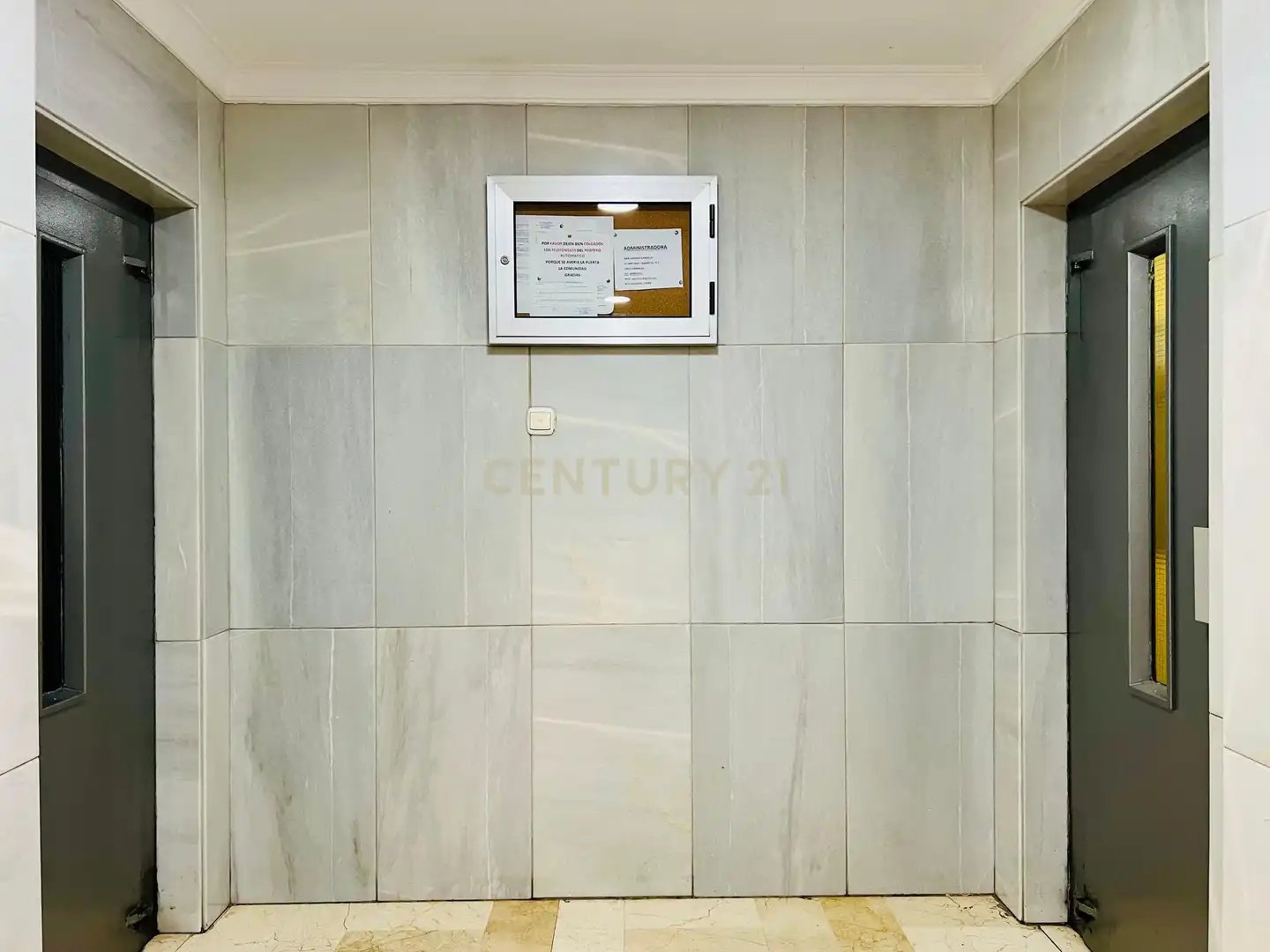 Piso de 100 m² en Granada