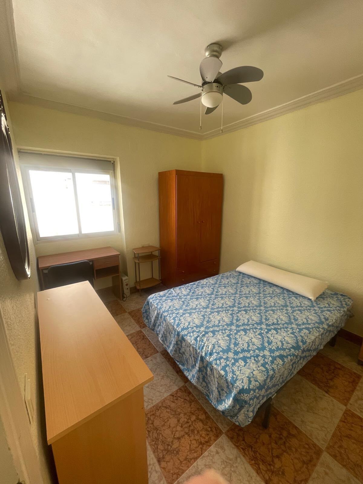 Piso de 70 m² en Granada