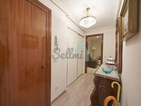 Piso de 115 m² en Oviedo