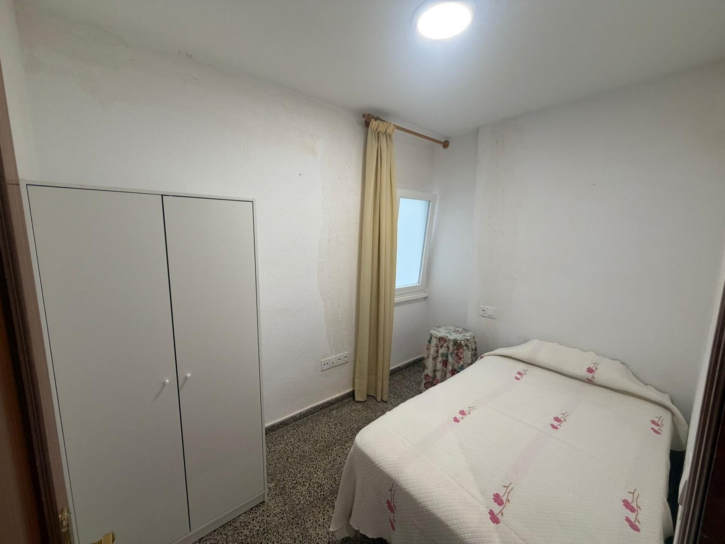 Piso de 100 m² en Granada