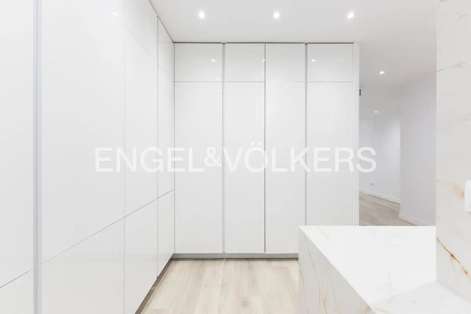 Wohnung 104 m² in Madrid