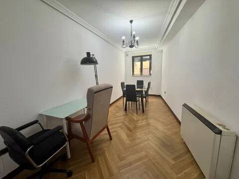 Wohnung 60 m² in Salamanca