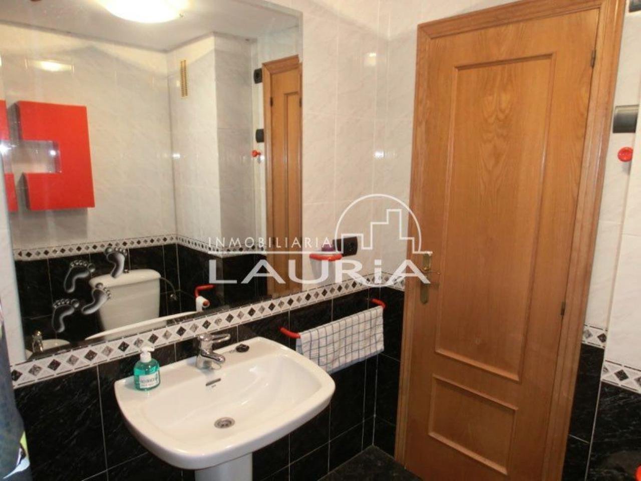Appartamento 93 m² a Valencia