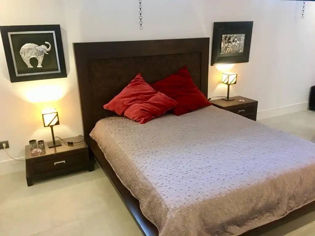 Casa de 396 m² en Estepona