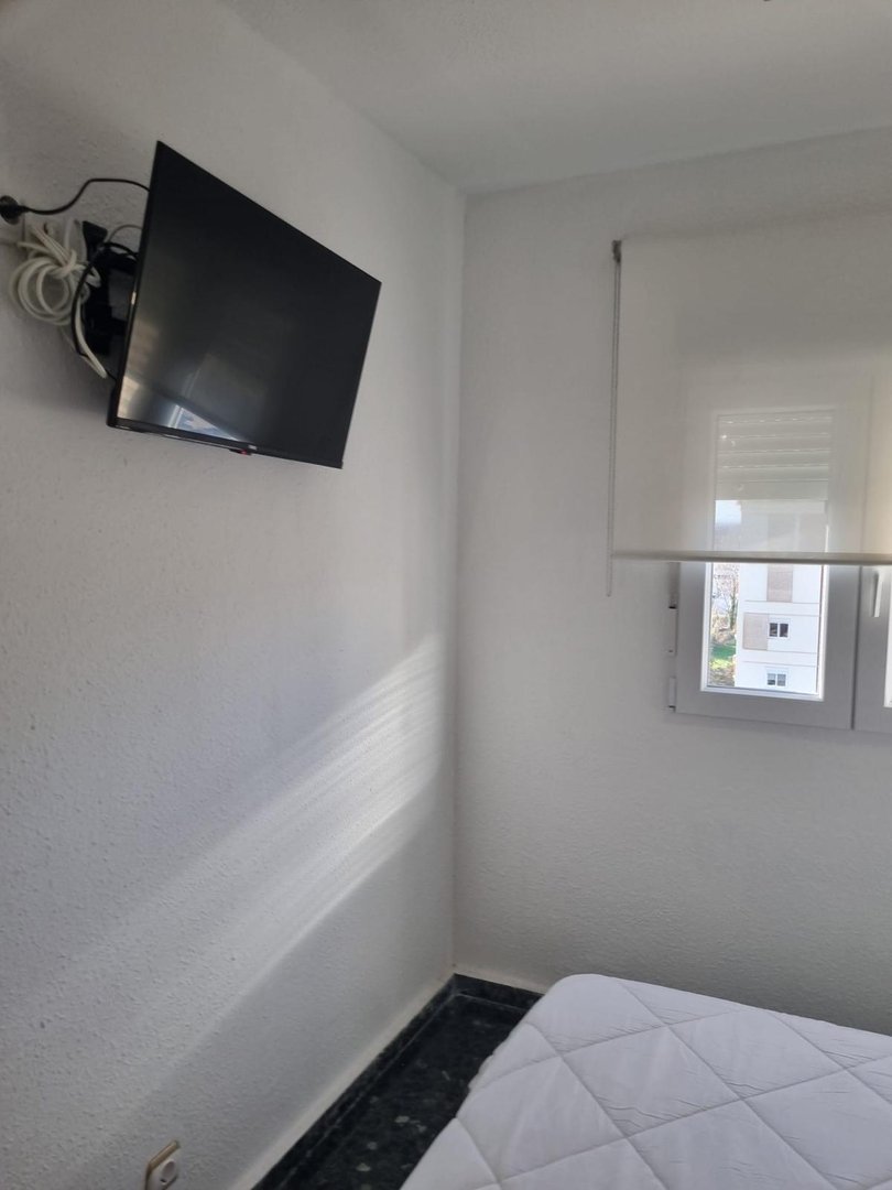 Habitació de lloguer, la Pobla de Farnals