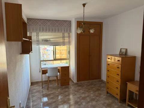 Piso de 100 m² en Orihuela