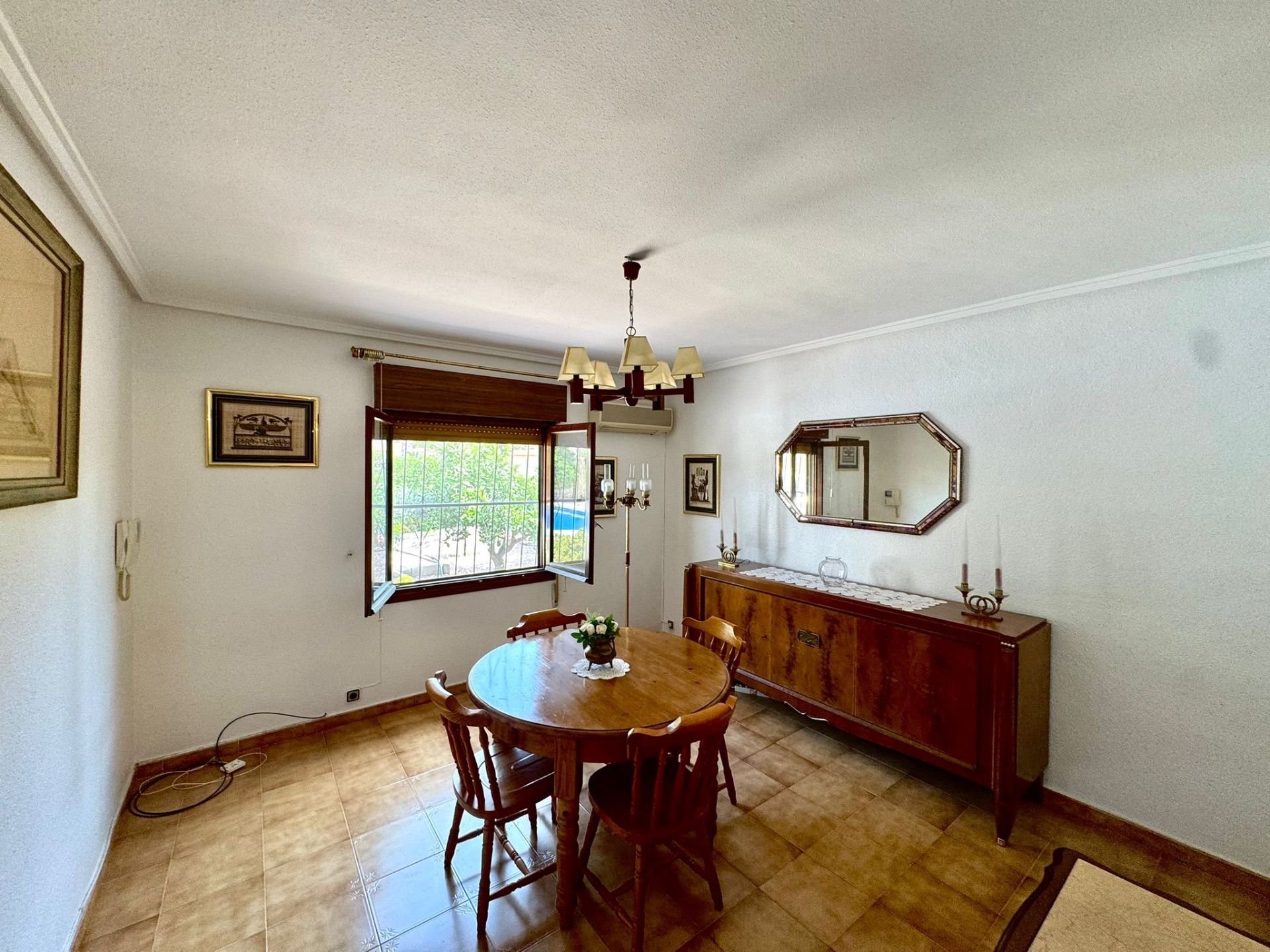 Casa de 180 m² en Rojales