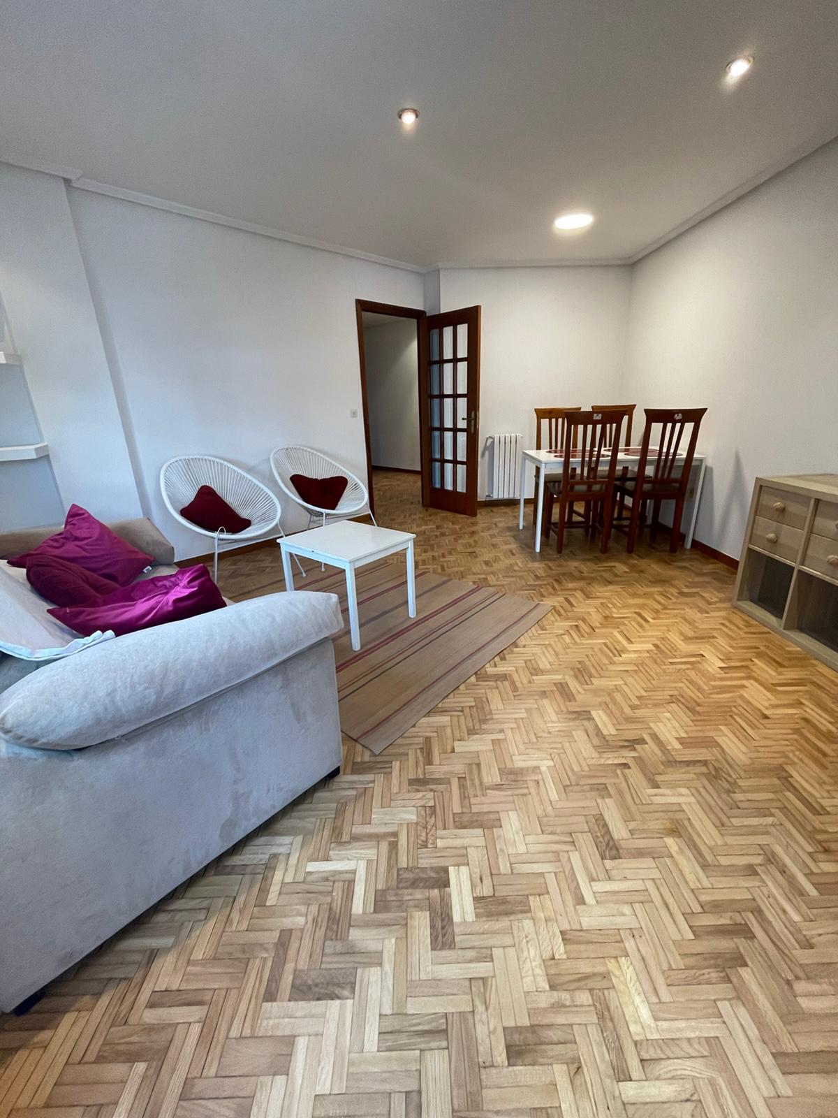 Habitación 95 m², Ourense
