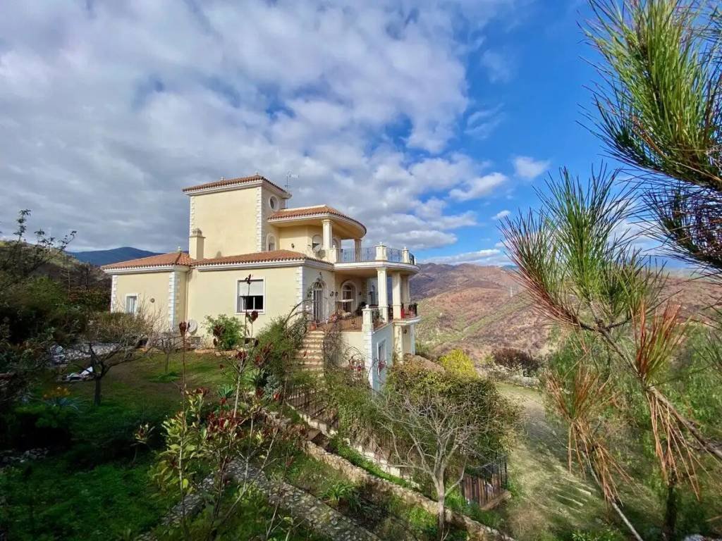 Casa de 800 m² en Estepona