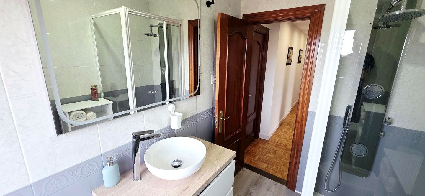 Piso de 107 m² en Gijón