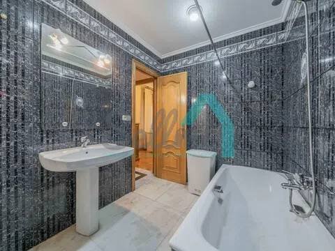 Wohnung 101 m² in Oviedo
