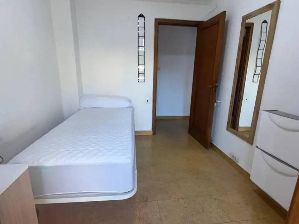 Piso de 95 m² en Ourense