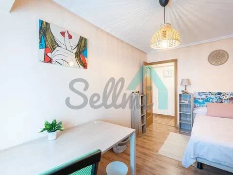 Piso de 75 m² en Avilés