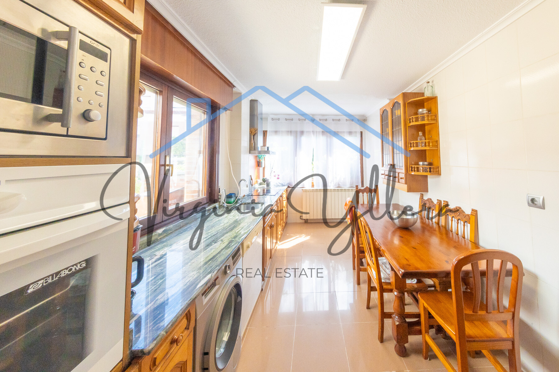 Casa de 212 m² en Miengo