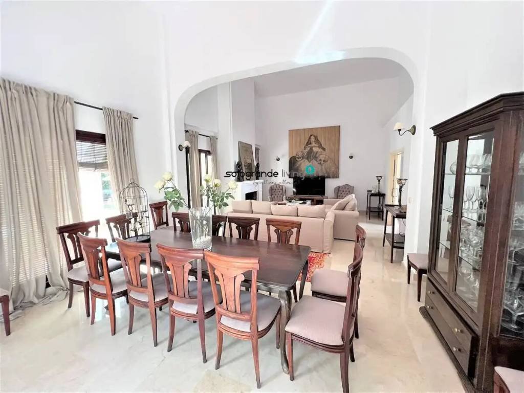 Casa de 400 m² en Callosa de Segura