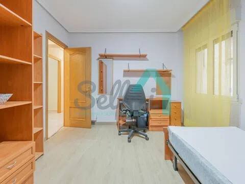 Piso de 120 m² en Oviedo