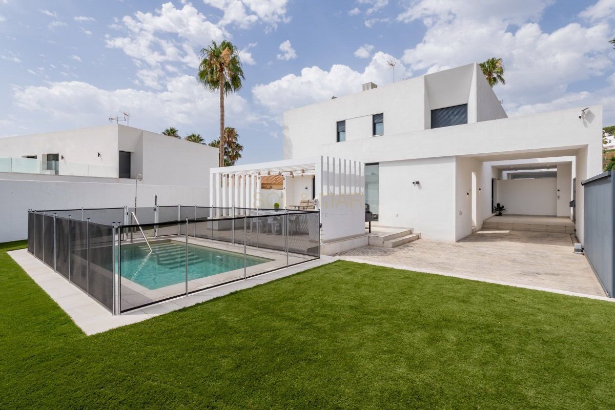 Casa de 250 m² a Torremolinos