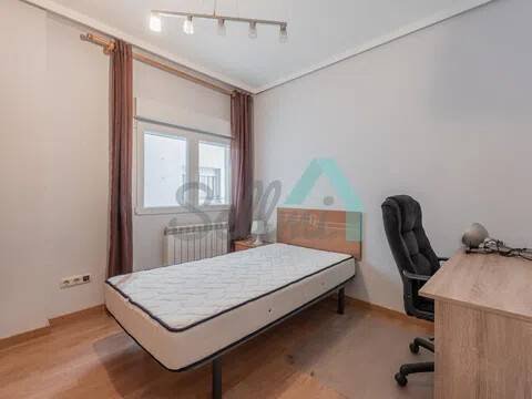 Pis de 94 m² a Oviedo