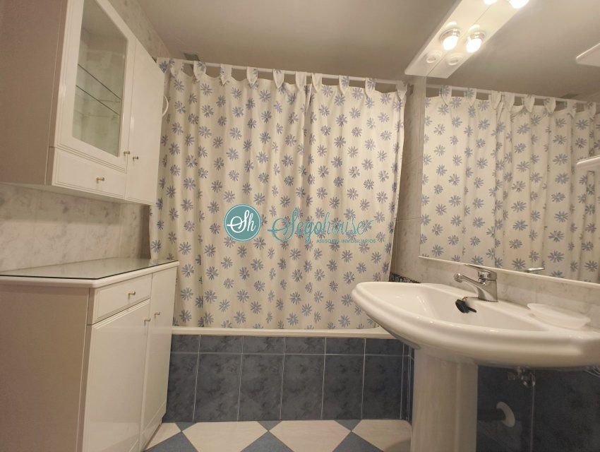 Piso de 129 m² en Segovia